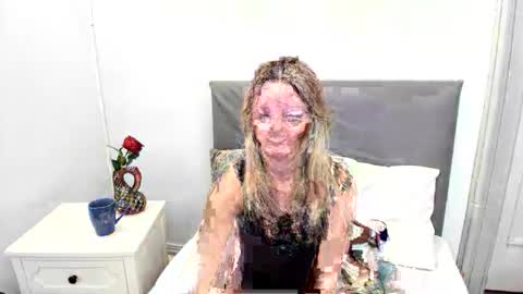 MileyTop online show from 02/12/26, 09:21