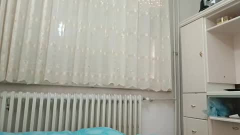 Snapshot of milf44milf chatting on 01/15/26, 07:46 milf44milf online show from 01/15/26, 07:46