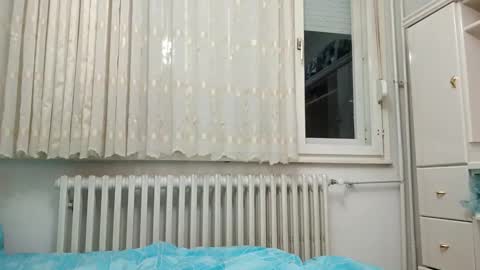 Snapshot of milf44milf chatting on 01/19/26, 02:26 milf44milf online show from 01/19/26, 02:26