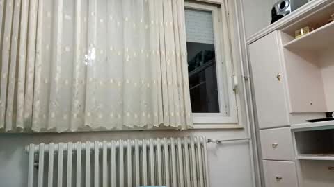 Snapshot of milf44milf chatting on 02/02/26, 05:00 milf44milf online show from 02/02/26, 05:00