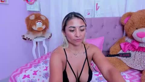 Antonella online show from 05/14/26, 12:45