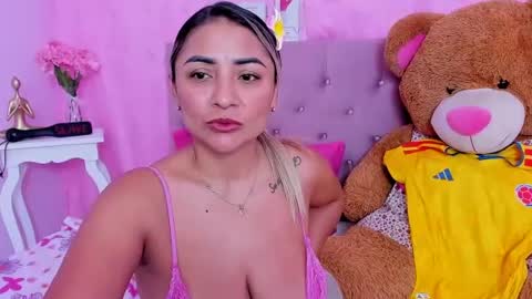 Antonella online show from 06/27/26, 01:17