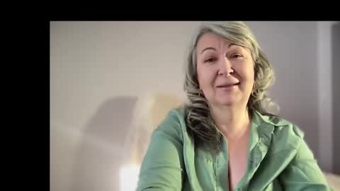 Snapshot of milf_charlotty chatting on 02/06/26, 02:27 Charlotte online show from 02/06/26, 02:27