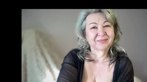 Snapshot of milf_charlotty chatting on 02/12/26, 03:12 Charlotte online show from 02/12/26, 03:12