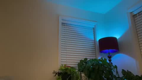 Snapshot of milf_goddess chatting on 03/23/26, 05:33 MIlf Goddess online show from 03/23/26, 05:33