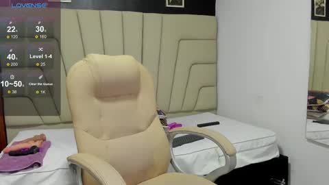 milf_meli online show from 02/26/25, 01:53