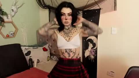 Isabella online show from 06/16/26, 01:36