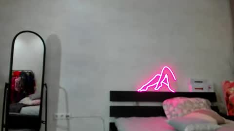 Snapshot of milf_tea chatting on 02/12/25, 07:13 Thea NONUDE in public GMT2 Mon 3-9 AM Wed 3-9 AM Thur 3-9 AM Fri 3-9 AM Sun 3-9 AM. online show from 02/12/25, 07:13