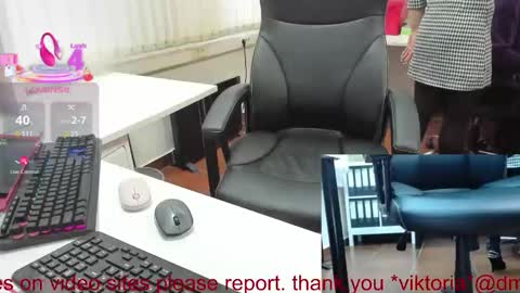 Viktoria online show from 12/15/25, 11:47