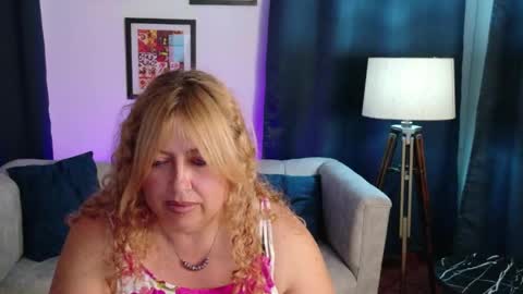  Arlet  online show from 05/02/26, 02:00