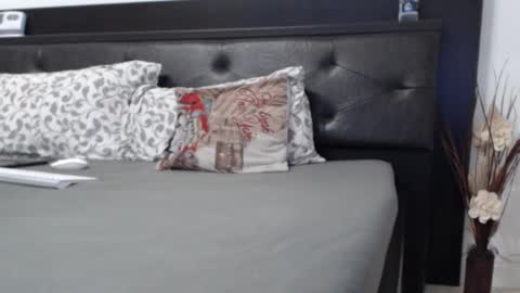 Snapshot of milfbiglips38 chatting on 02/13/25, 12:21 milfa online show from 02/13/25, 12:21