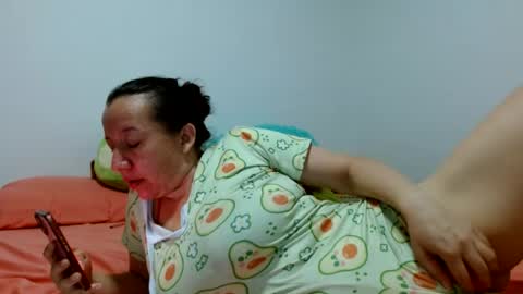 Snapshot of milfevha chatting on 07/30/26, 12:31 milfevha online show from 07/30/26, 12:31