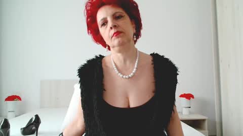 Milfsupreme online show from 03/11/25, 12:28