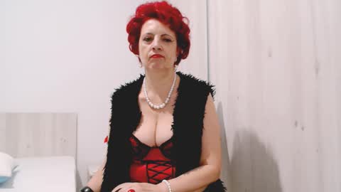 Milfsupreme online show from 11/23/25, 12:16
