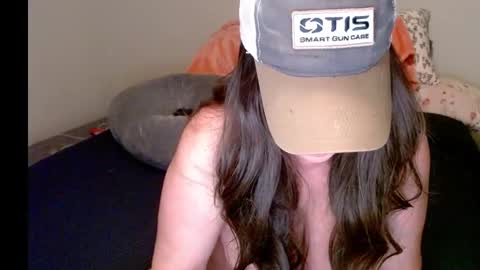 Snapshot of milfmonee chatting on 01/23/25, 02:23 MILF Monee online show from 01/23/25, 02:23