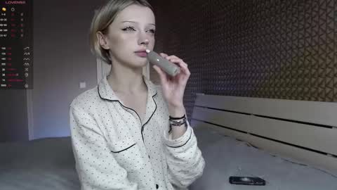 Mila 3 aka Deepthroat World Champion online show from 09/16/25, 02:45