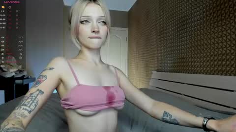 Mila 3 aka Deepthroat World Champion online show from 05/20/26, 01:45