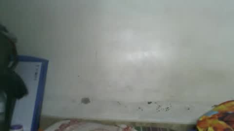 Snapshot of milk_titz chatting on 12/23/24, 11:47 kinwity online show from 12/23/24, 11:47