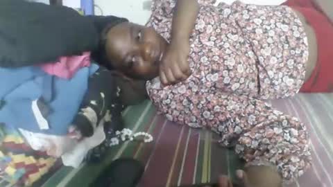 Snapshot of milk_titz chatting on 01/04/25, 02:14 kinwity online show from 01/04/25, 02:14
