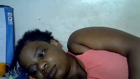 Snapshot of milk_titz chatting on 01/13/25, 08:26 kinwity online show from 01/13/25, 08:26