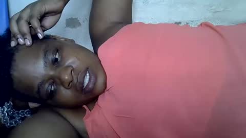 Snapshot of milk_titz chatting on 01/13/25, 05:55 kinwity online show from 01/13/25, 05:55