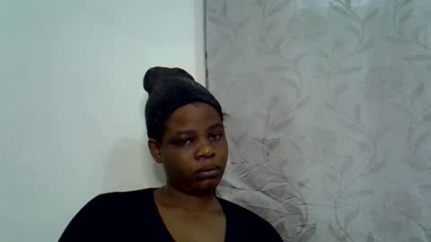 Snapshot of milk_titz chatting on 02/01/25, 08:18 kinwity online show from 02/01/25, 08:18