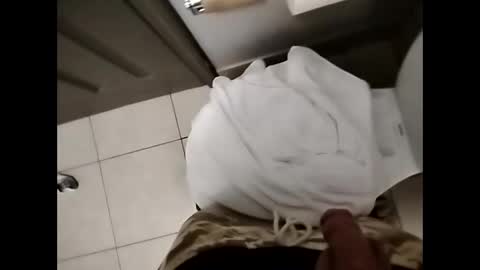 Snapshot of milkcrate502 chatting on 03/21/26, 06:55 milkcrate502 online show from 03/21/26, 06:55