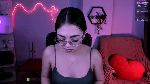 Snapshot of milki_wey chatting on 02/01/26, 12:37 Mila online show from 02/01/26, 12:37