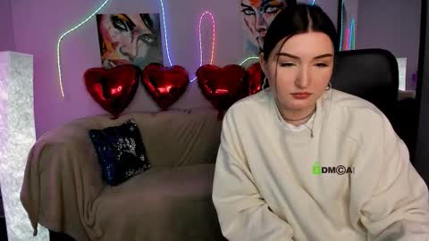 Snapshot of milki_wey chatting on 02/08/26, 11:35 Mila online show from 02/08/26, 11:35