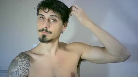 milkoffee online show from 12/04/24, 08:18