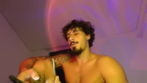 milkoffee online show from 05/02/26, 04:50