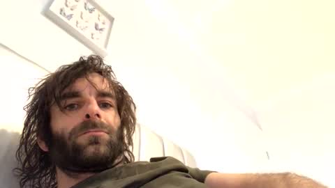 Snapshot of milkofmushroom chatting on 03/28/26, 07:19 milkofmushroom online show from 03/28/26, 07:19