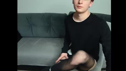 MilkRay online show from 03/07/25, 07:05