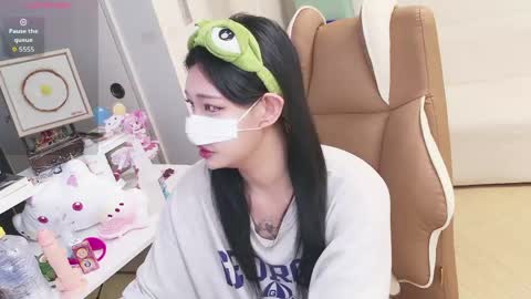 milksola online show from 05/22/26, 12:00