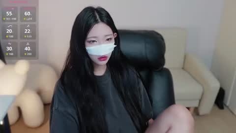 Snapshot of milksola chatting on 07/16/26, 12:44 milksola online show from 07/16/26, 12:44