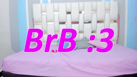 Michelle  online show from 10/21/25, 08:09