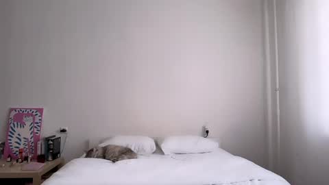 milky__way_ online show from 05/01/26, 01:37