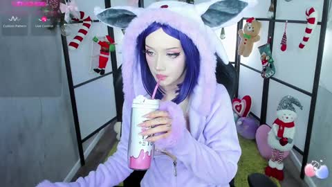 milky cute online show from 01/04/25, 09:52