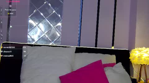 milla_cali online show from 06/11/26, 02:53