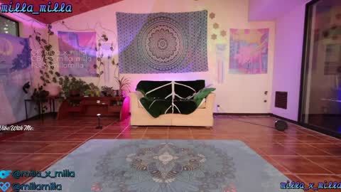 milla_milla online show from 05/11/26, 03:12