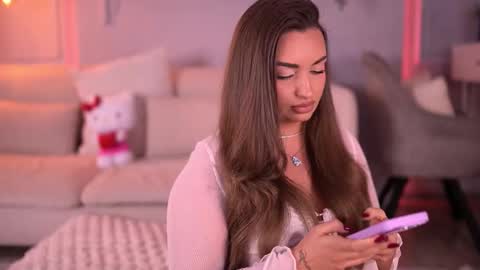 Snapshot of milla_serene chatting on 03/14/26, 07:25 Milla online show from 03/14/26, 07:25