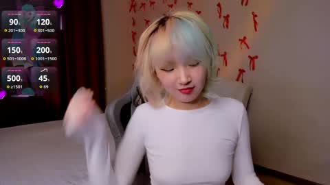 Milla or just Mi online show from 04/28/26, 01:27