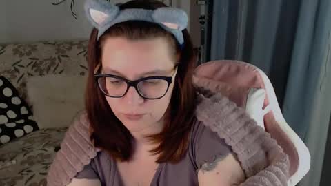 Snapshot of millapoolys chatting on 04/24/26, 04:31 Milla online show from 04/24/26, 04:31