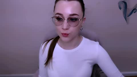 Snapshot of millasamsd chatting on 04/06/26, 10:38 Milla online show from 04/06/26, 10:38