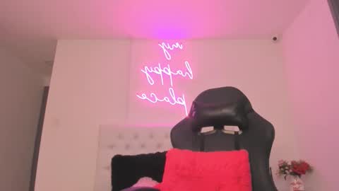 miller_silvana online show from 11/30/25, 01:15