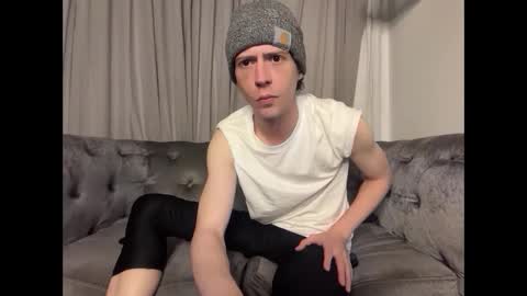 SlimnHungOH online show from 12/23/25, 03:26