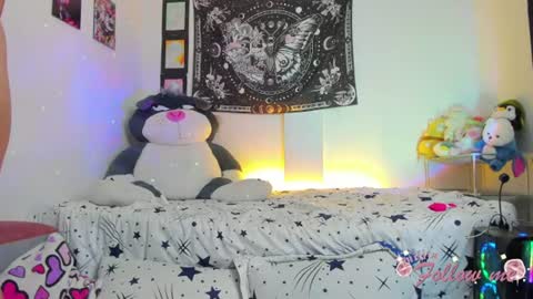        online show from 06/12/26, 03:49