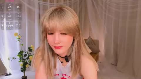 Millie  online show from 06/19/26, 05:01