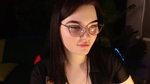 Millie online show from 02/28/25, 11:14