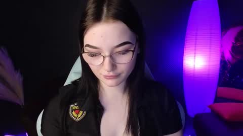 Millie online show from 03/07/25, 04:24